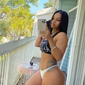 Meet your Posher, Christye